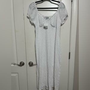 L Midi white dress